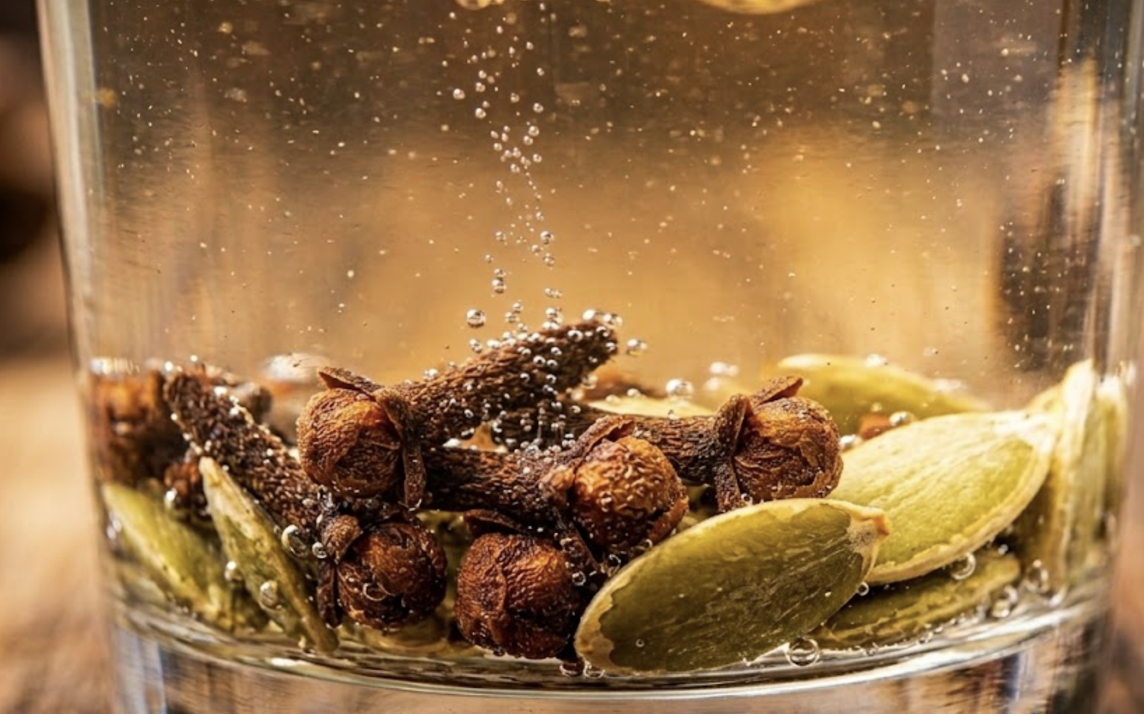 Ingredientes Menta de Monte y Cardamomo